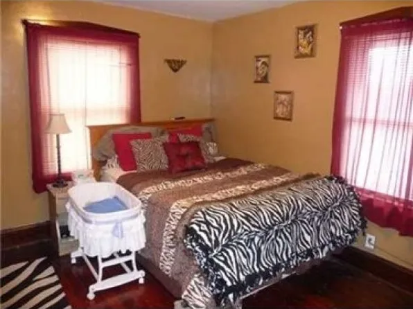 359 Lincoln St, Sharon, PA 16146