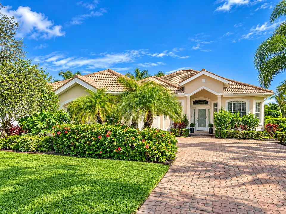 11837 Granite Woods Loop