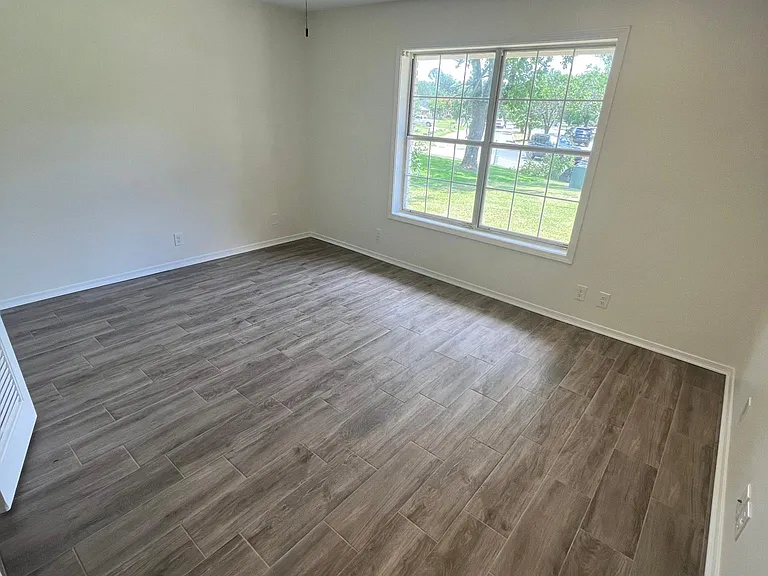 2605 Cuba Blvd — Photo 6