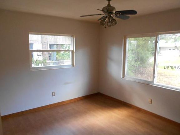 4th image of 34 Lake Shore Dr