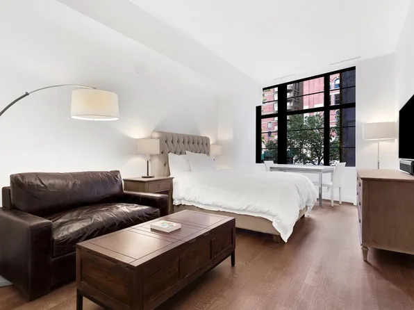 150 Charles Street image 1 of 11