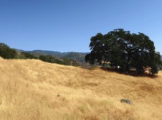 6201 Lincolnshire Rd, Lucerne, CA 95458