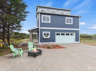 387 Ocean Shores Blvd NW, Ocean Shores, WA
