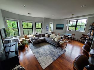 557 Columbus Ave APT 303, Boston, MA 02118