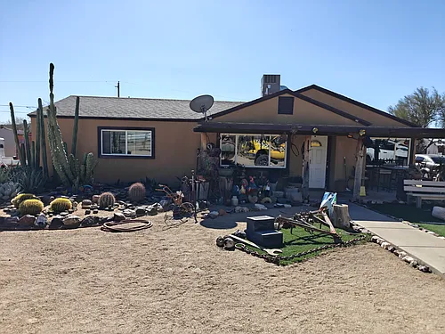 2417 W Roughrider Rd Photo 1