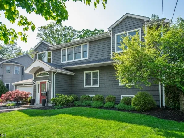 77 Rockwood Rd, Florham Park, NJ 07932