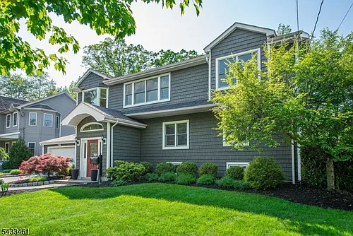 77 Rockwood Rd Photo 1