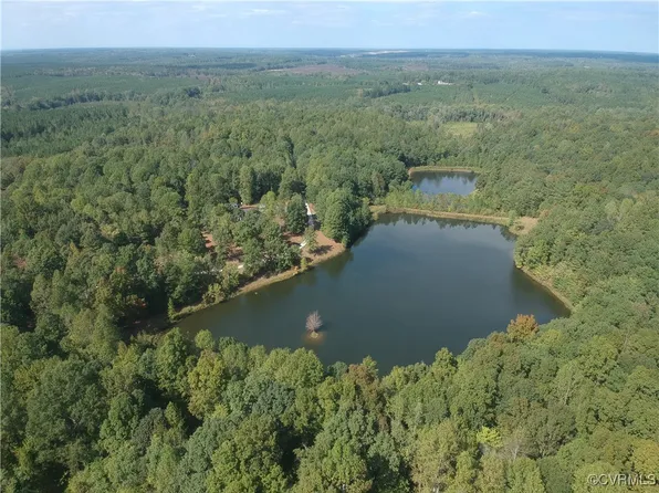 18 Knotty Mill Ln #18, Crewe, VA 23930