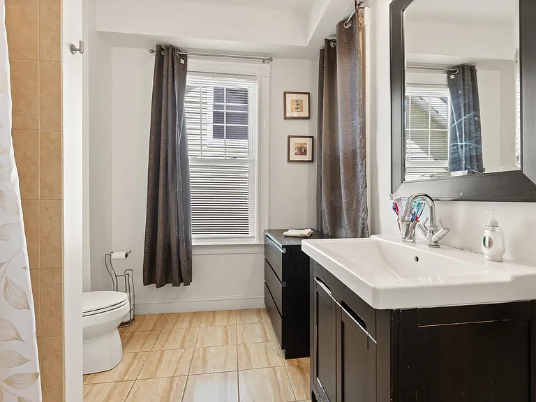 23 Gordon St — Photo 14