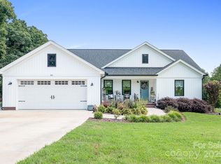 241 C I Chapman Ct, Taylorsville, NC 28681