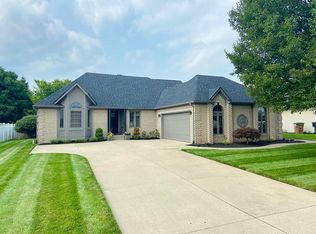 1970 Saint James Pl, Columbus, IN