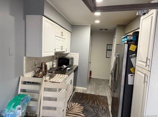 15332 Renshaw Dr #115, Clinton Township, MI 48038