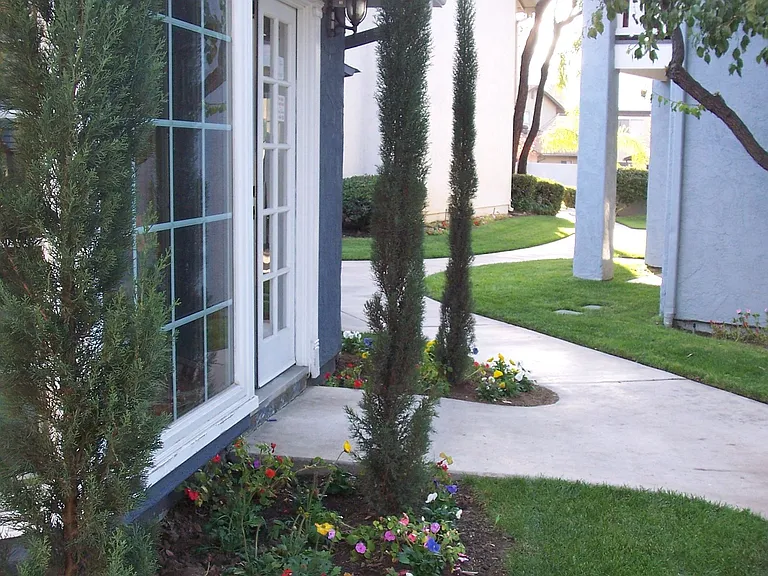 Cobblestone Park Apartments — Photo 11