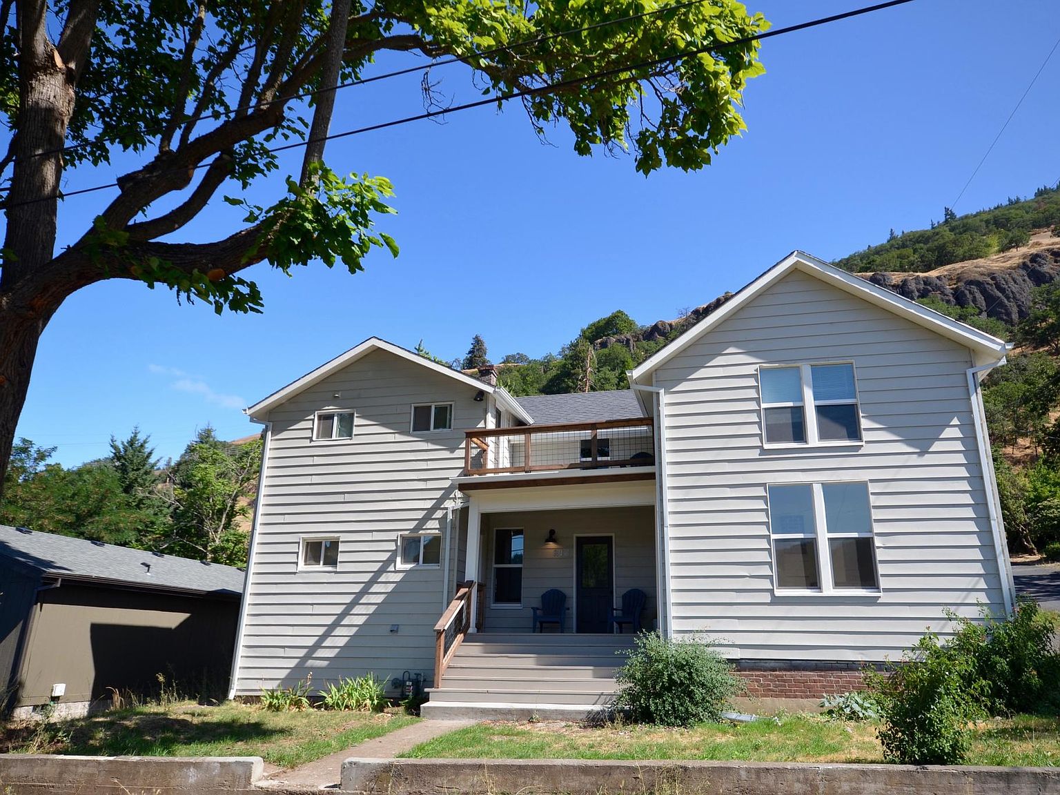 218 E Franklin St B, Bingen, WA 98605 Zillow