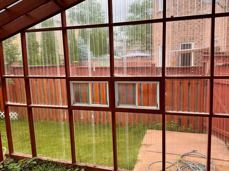 6 Nina Pl — Photo 24