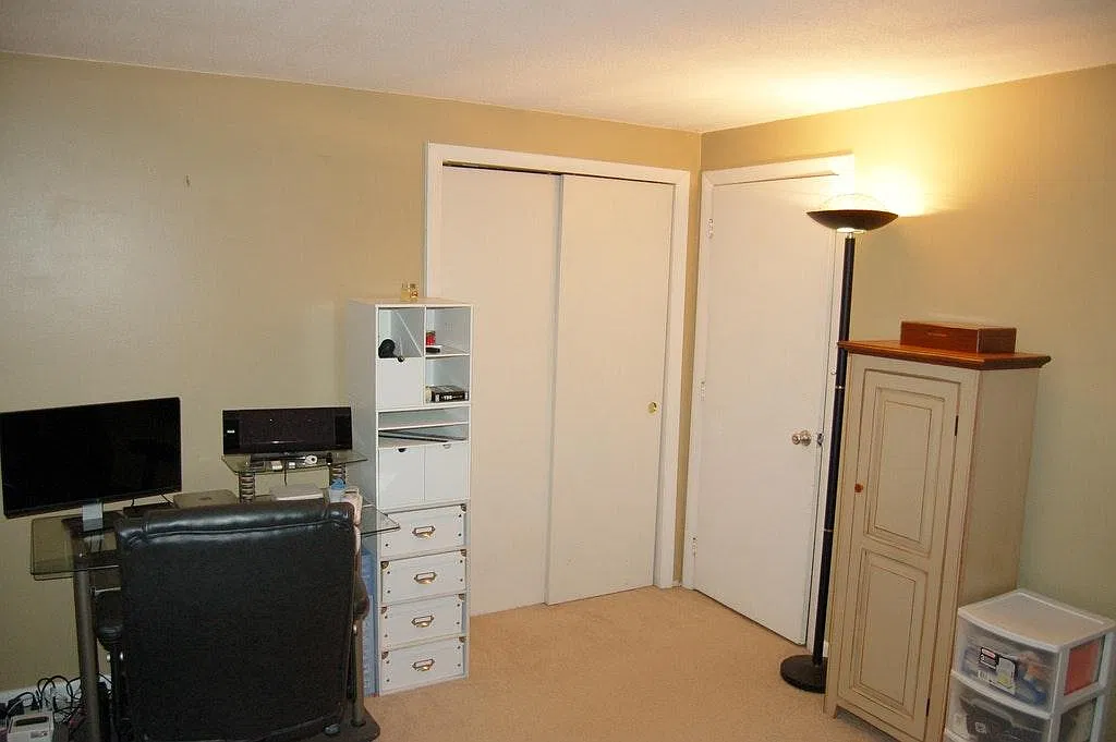 2 bed, 805 sqft, $2,100 — Photo 1