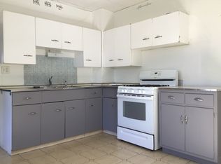 100 N Madison St APT 3, Woodstock, IL 60098