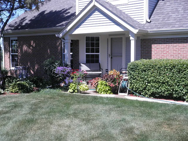 84 Ione Dr Unit A photo 1