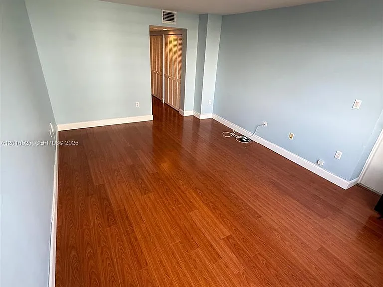 2333 Brickell Ave #602 — Photo 54