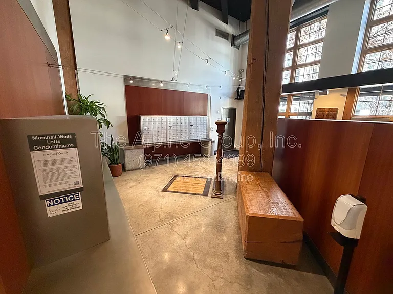 1420 NW Lovejoy St #414 — Photo 40