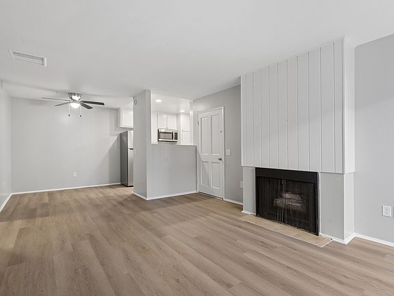 2nd image of 4709 Arlington Ave APT 19