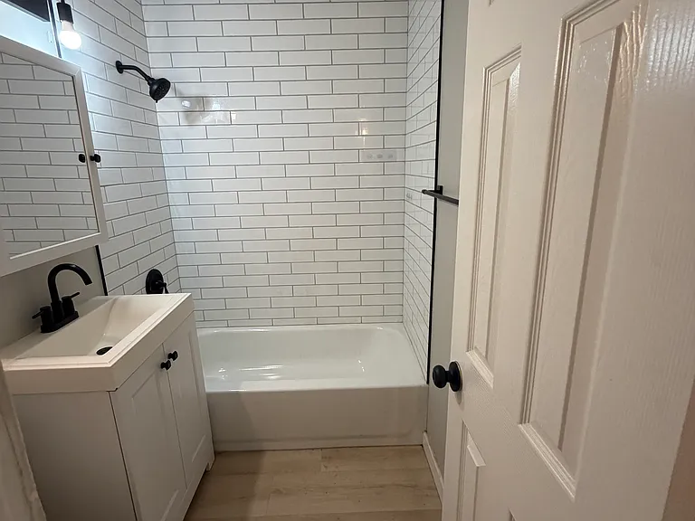 3335 Benton St #8 — Photo 9