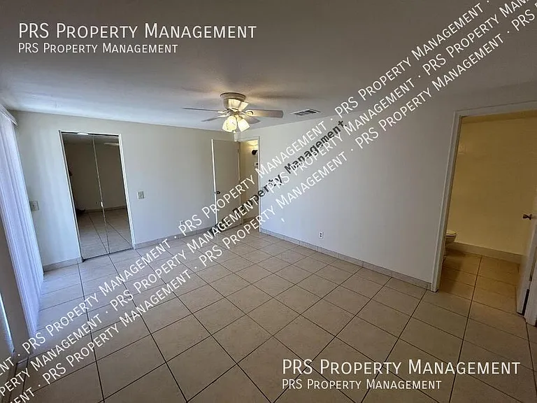 1762 W Colt Rd — Photo 26