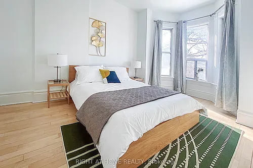 111 Gladstone Ave Photo 1