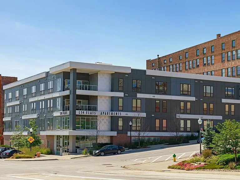 L14 Flats — Photo 7