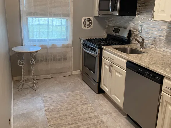 57 Sandra Cir #A1, Westfield, NJ 07090