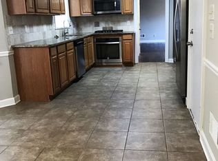 1212 Leslie Pl, Lithonia, GA 30058