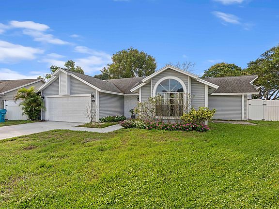 2nd image of 1839 Banyan Creek Circle N