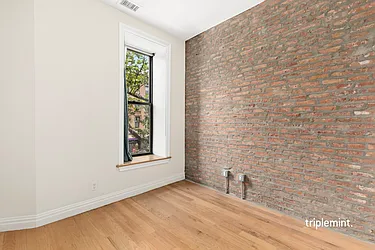 Rented by Triplemint