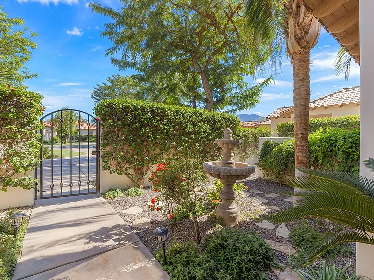 48145 Paso Tiempo Ln — Photo 20