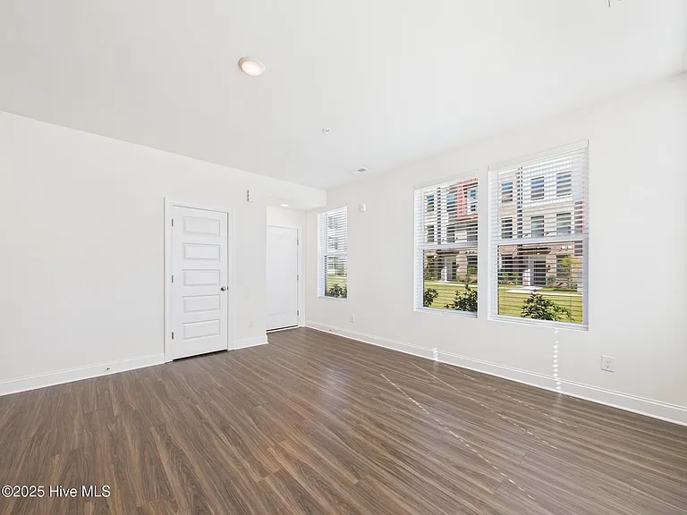 1259 Shaw View Aly — Photo 10