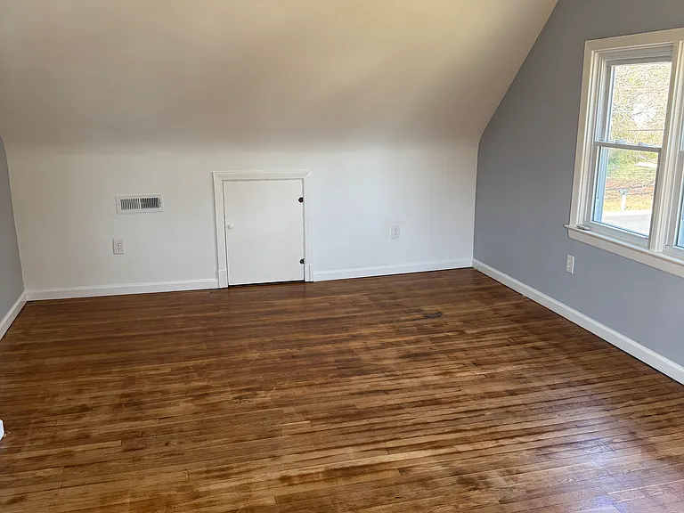 1302 Hazel St — Photo 24