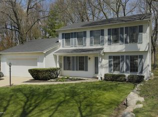 3002 Ridgeview Cir, Kalamazoo, MI 49008