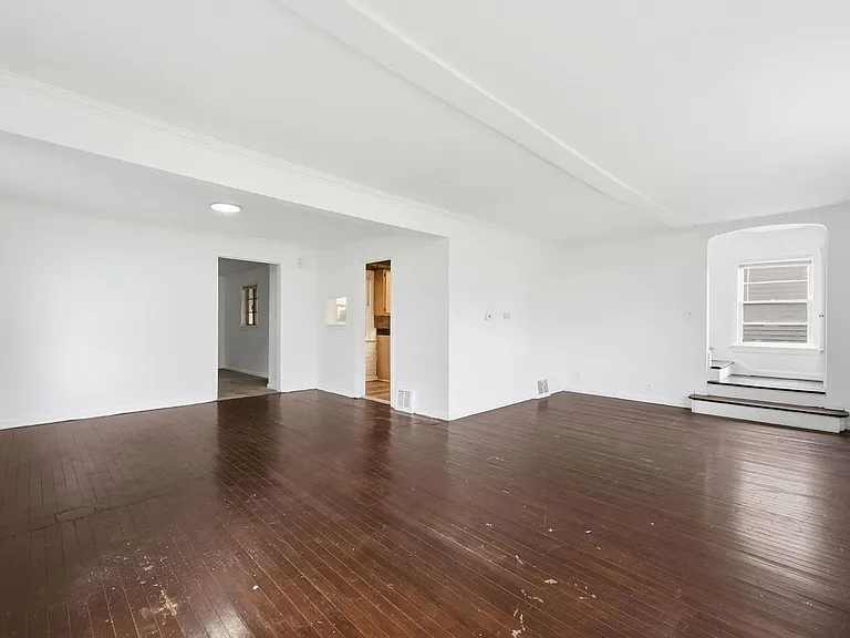 4029 Weisser Park Ave — Photo 17