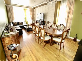 6911 64th St #1L, Ridgewood, NY 11385