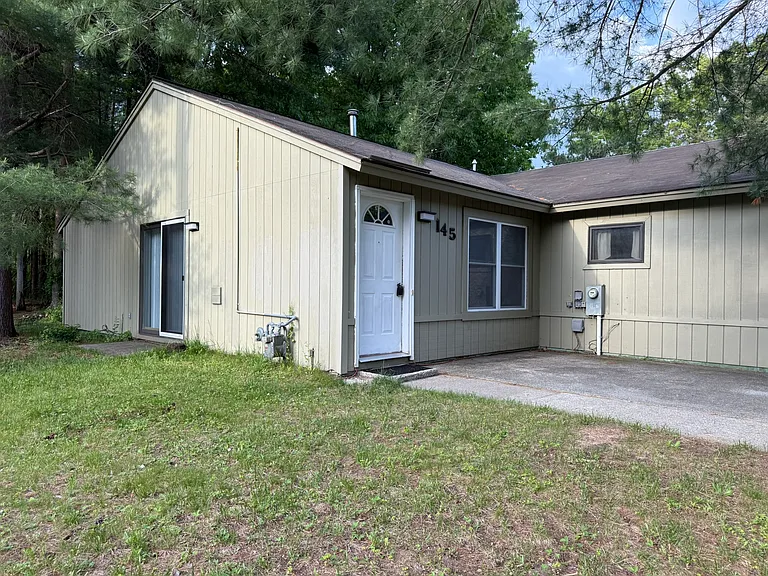 145 Thimbleberry Rd — Photo 3