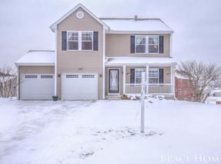 1638 Wales, Lowell, MI 49331