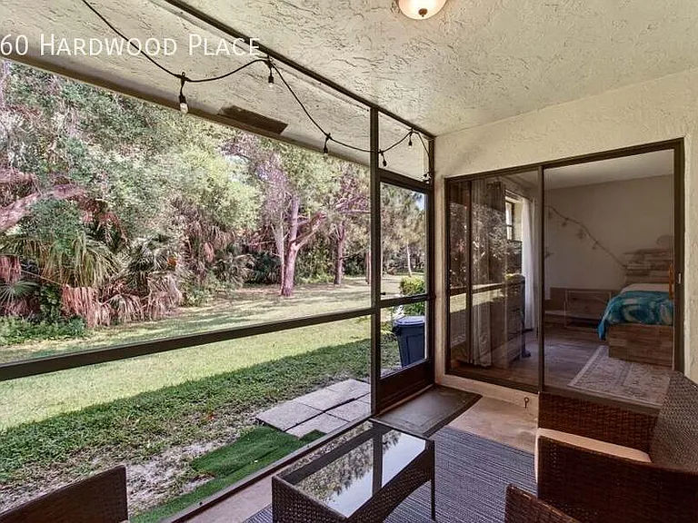 460 Hardwood Pl — Photo 10