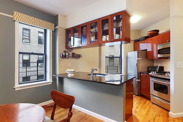 Sold by Corcoran | media 3