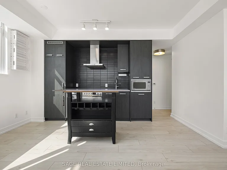 455 Front St E #N501 — Photo 12