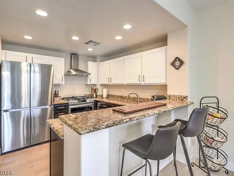 820 Titan Peak Pl #206 — Photo 1