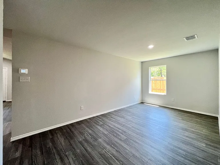 544 Quail Meadows Dr — Photo 15