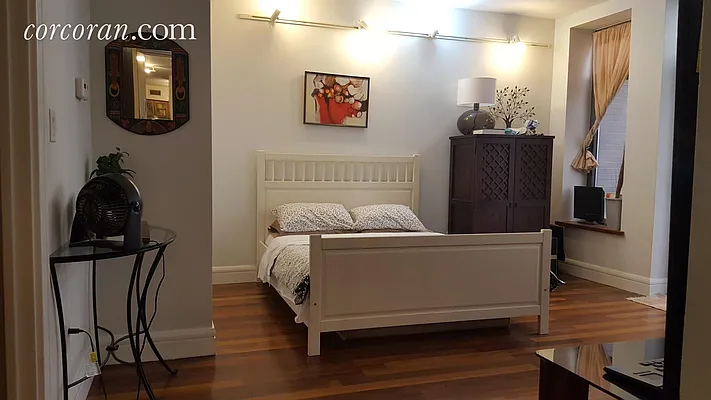 Rented by Corcoran | media 9