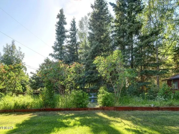 4010 Tazlina Ave, Anchorage, AK 99517