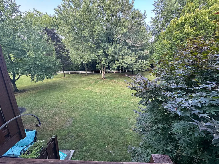 747 Windvue Dr — Photo 9