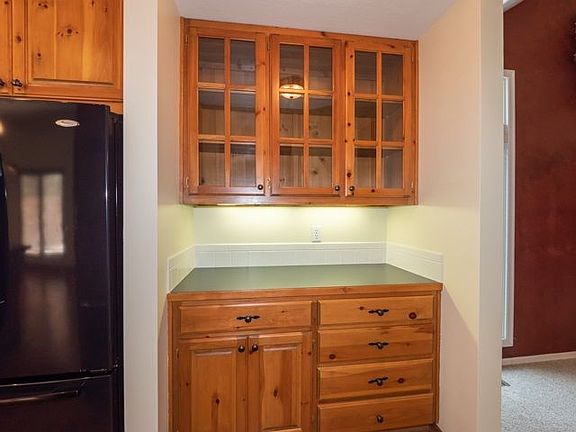 4th image of 2519 N Cranbrook Ct